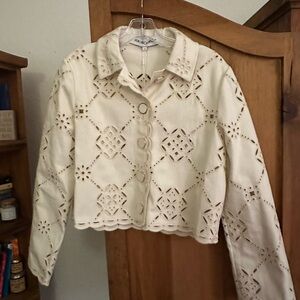 Veronica Beard Adelaide Cream Eyelet cut out crop jacket. New with tags size 6